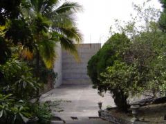 {"esp":"VISTA DEL FRONTON"}